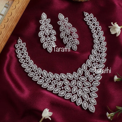 Beautiful Floral Design Diamond Look alike Necklace AC29