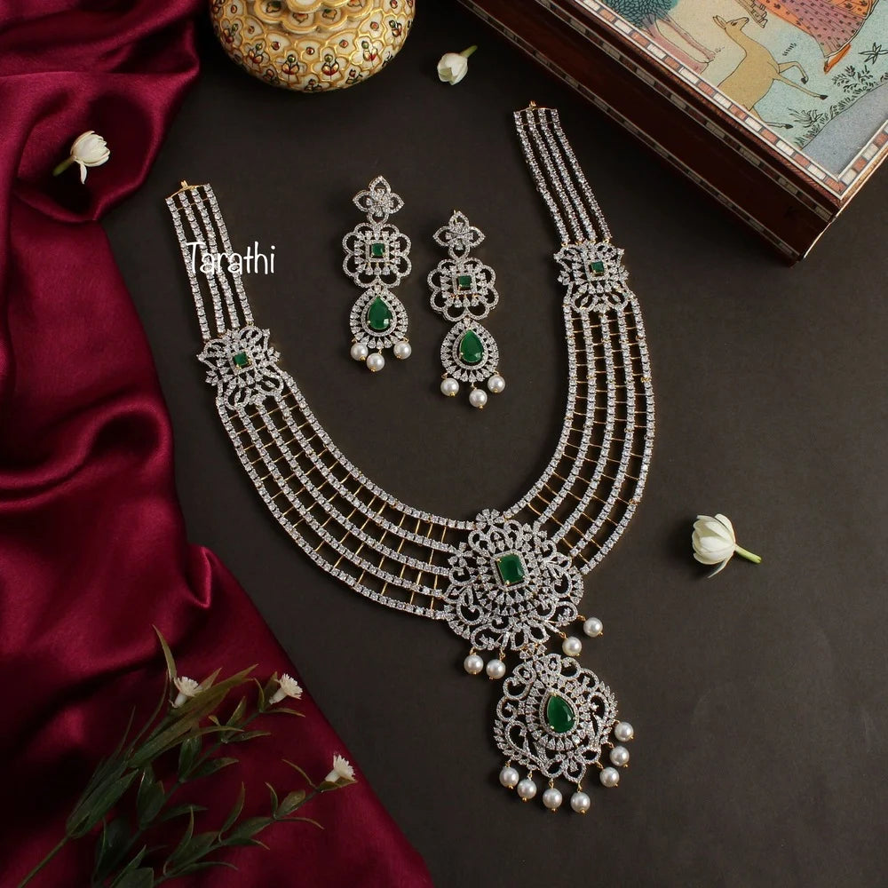 Diamond look alike Haaram HA389