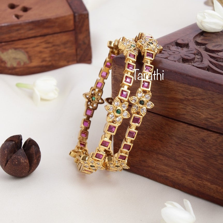 Star Kemp Bangles BA56
