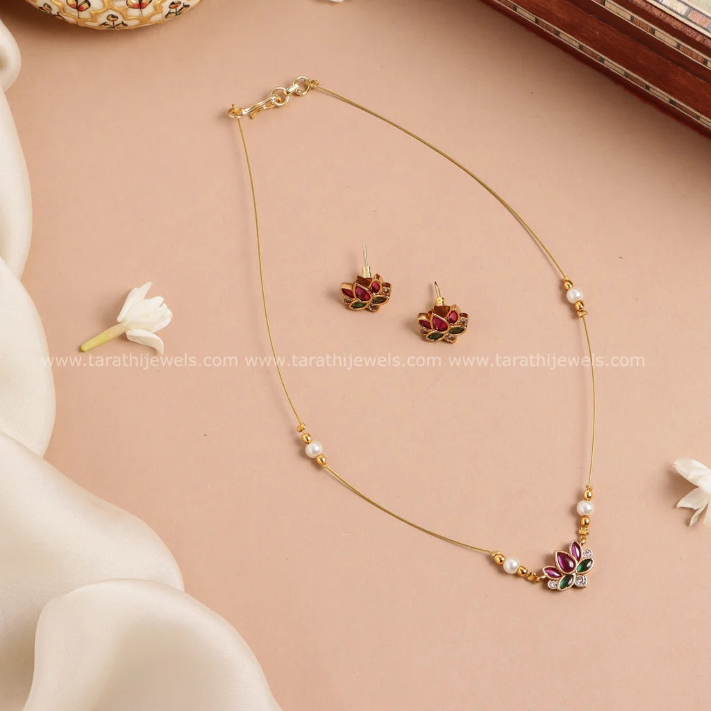 Simple Lotus Necklace N686