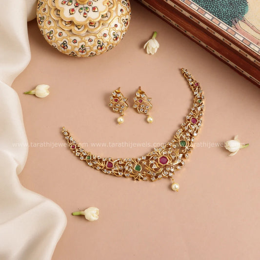 Traditional choker Neckpiece CH319
