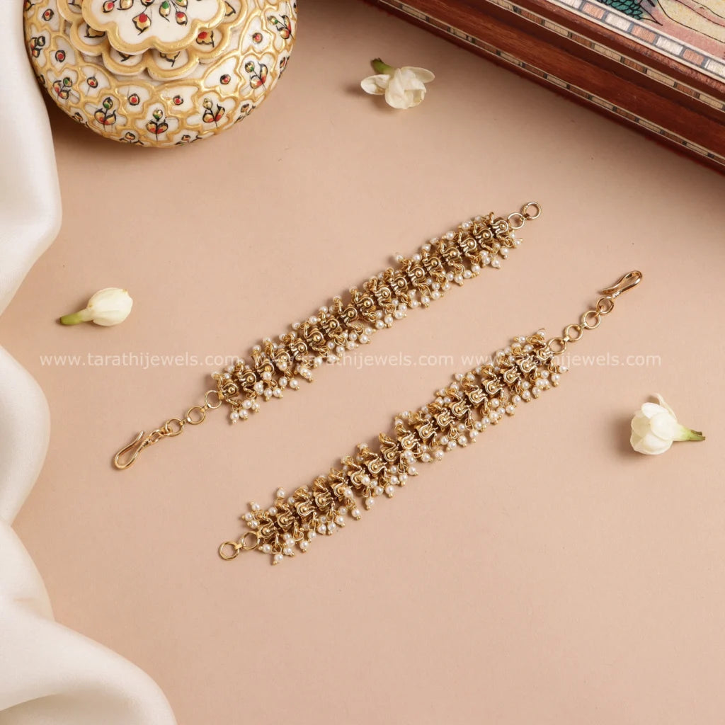 Traditional Design Maatal EC72