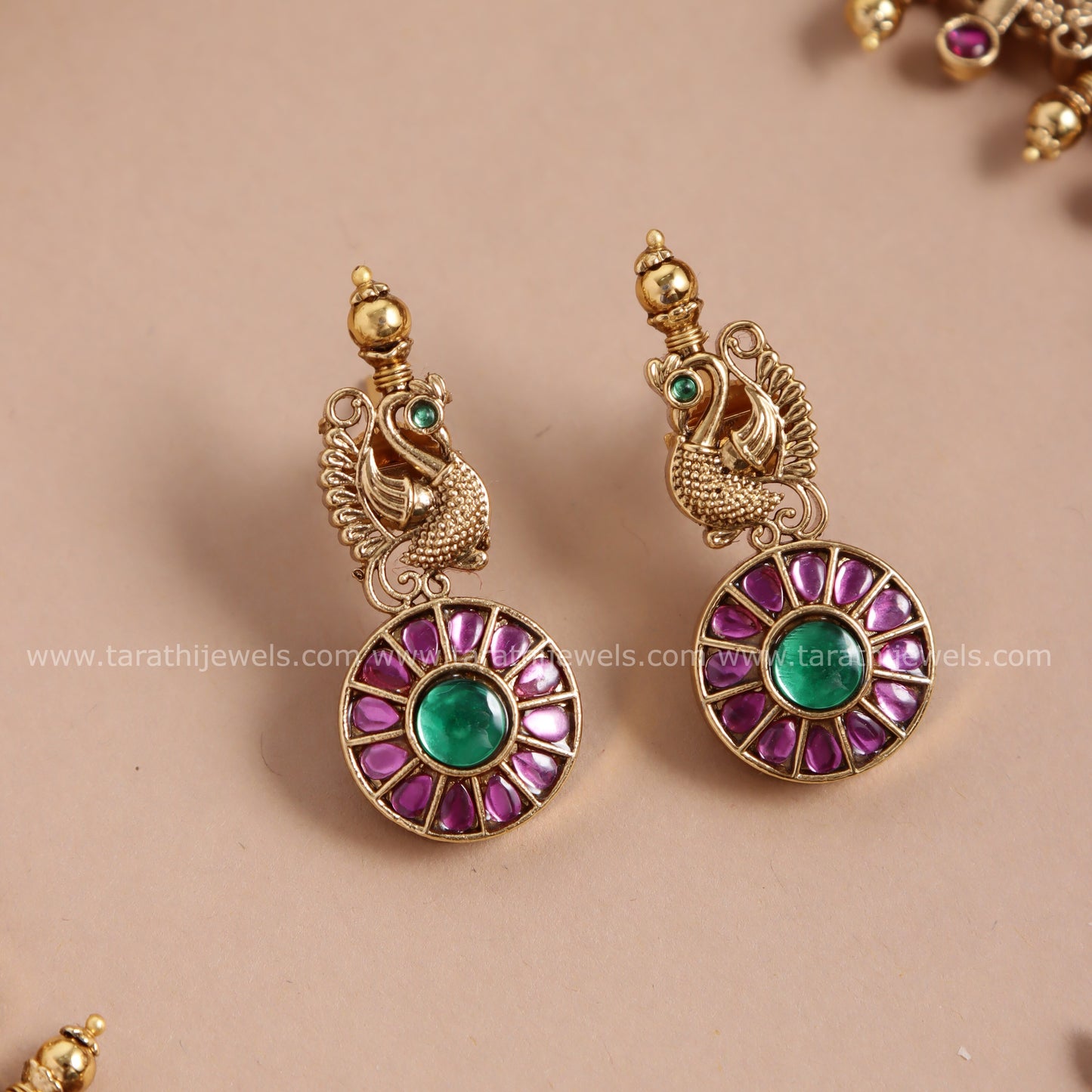 Tarathi Jadau Kundan Necklace