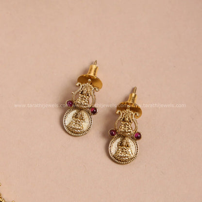Amazing Lakshmi With Coin Necklace N668