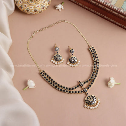 Ithanya Version2 Dark blue Kemp Necklace N738