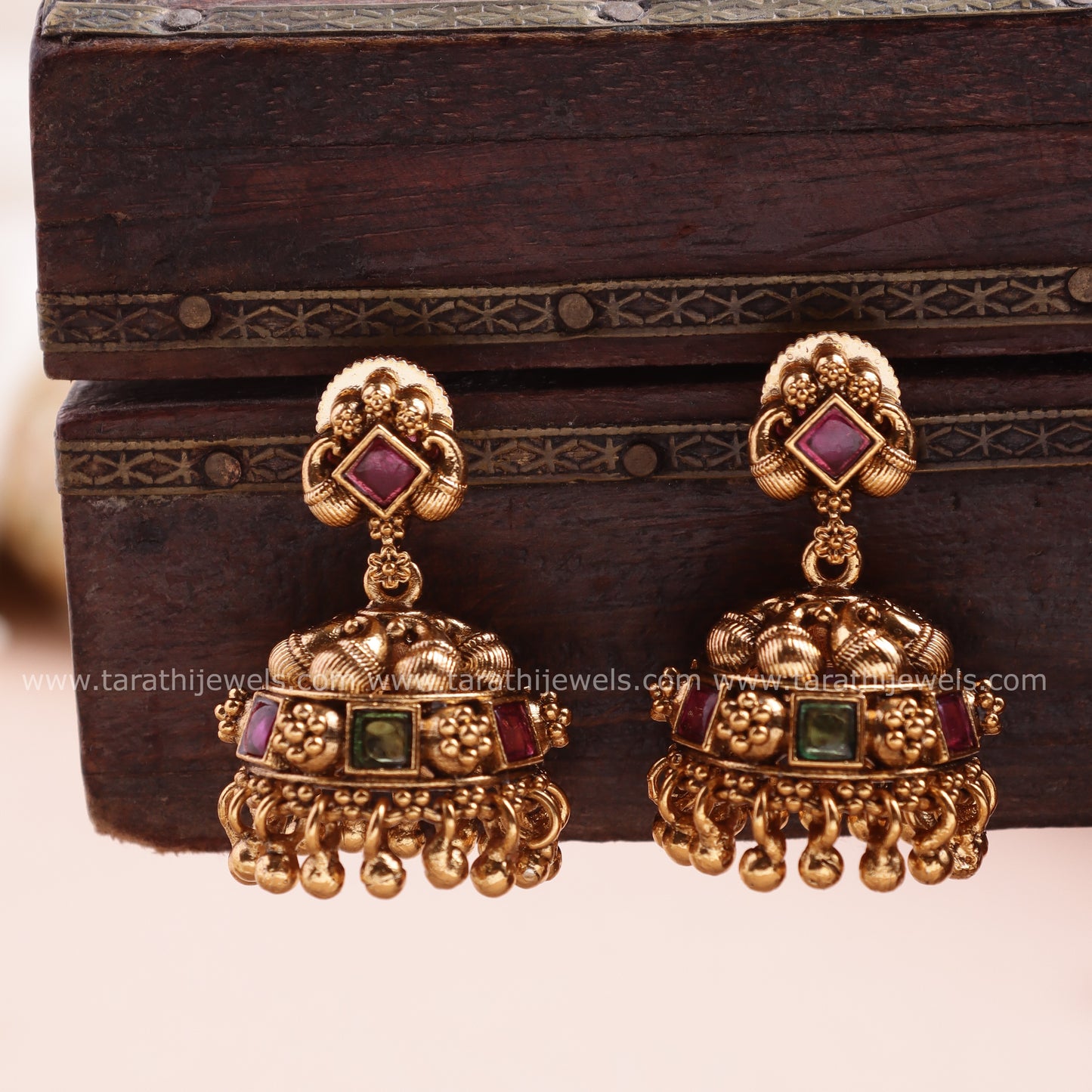 Sanvika Short Necklace N946