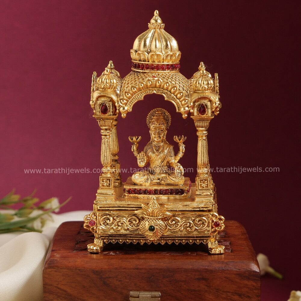 Gold Look Alike Temple Kumkum Box KK30