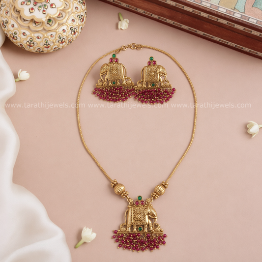 Stunning Elephant design Pendant Necklace N1002
