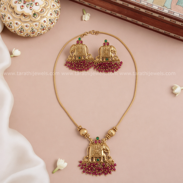 Stunning Elephant design Pendant Necklace N1002