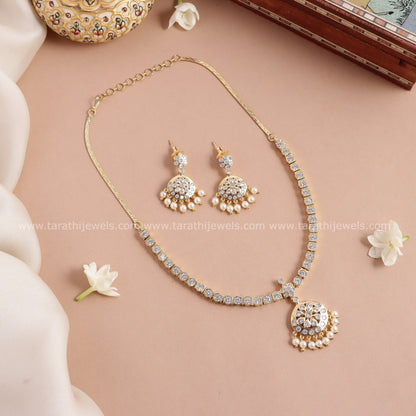 Ithanya Kemp Stone Necklace N1006