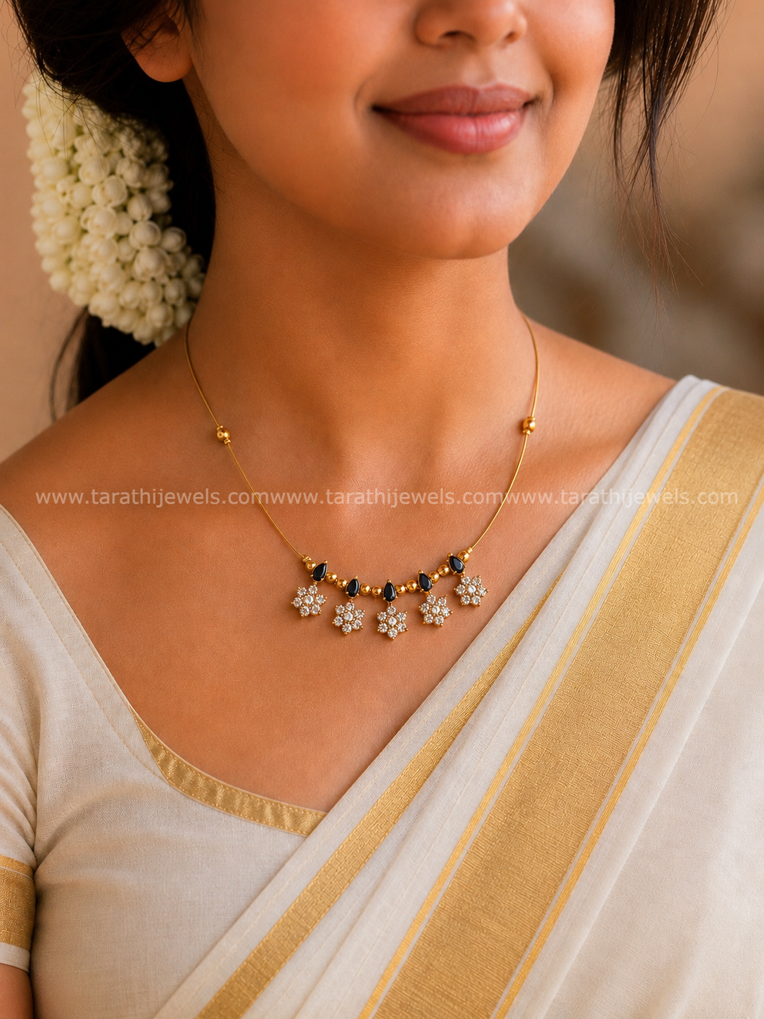 Rithika Invisible Necklace N1039