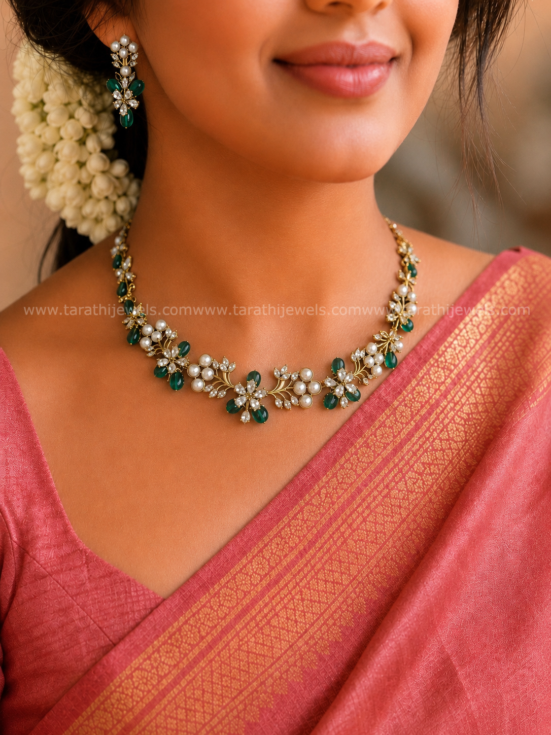 Leaf Design Ad Necklace N1041