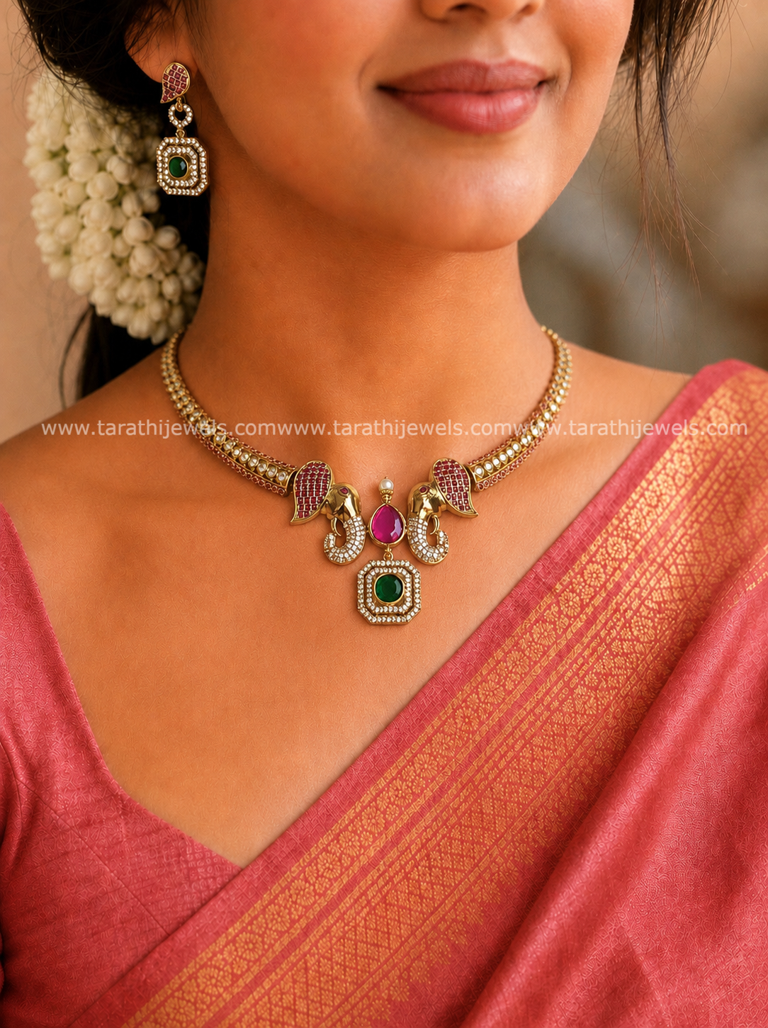 Elephant Design Necklace N1055