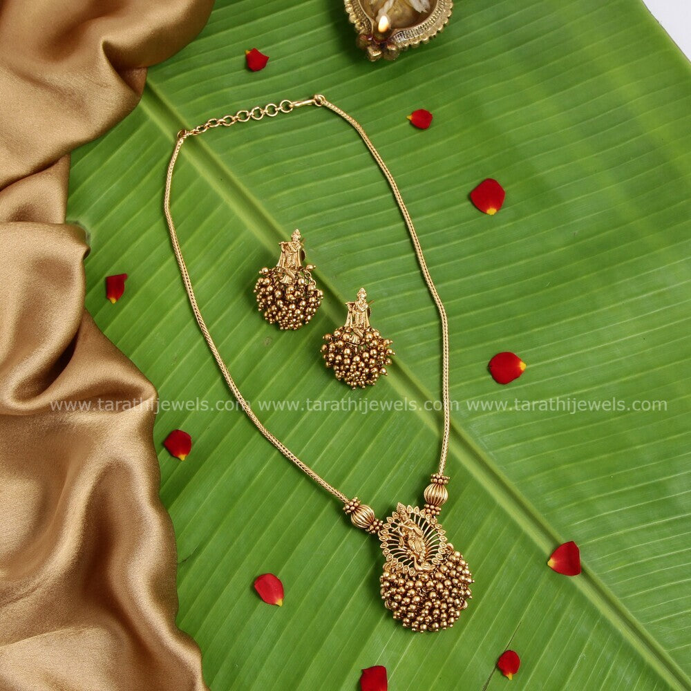 Amazing Gold Look Alike Krishna Pendant Necklace N1062