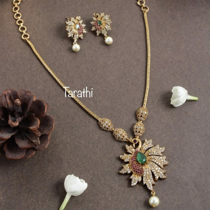 Beautiful Peacock short Chain N113