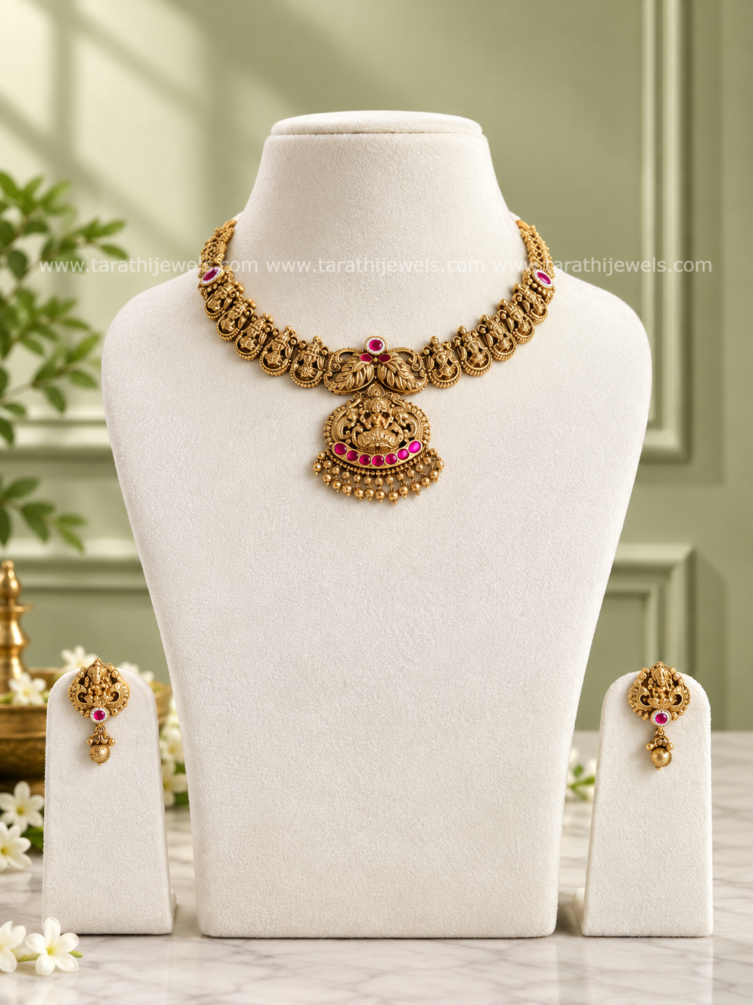 Lakshmi Necklace N1135