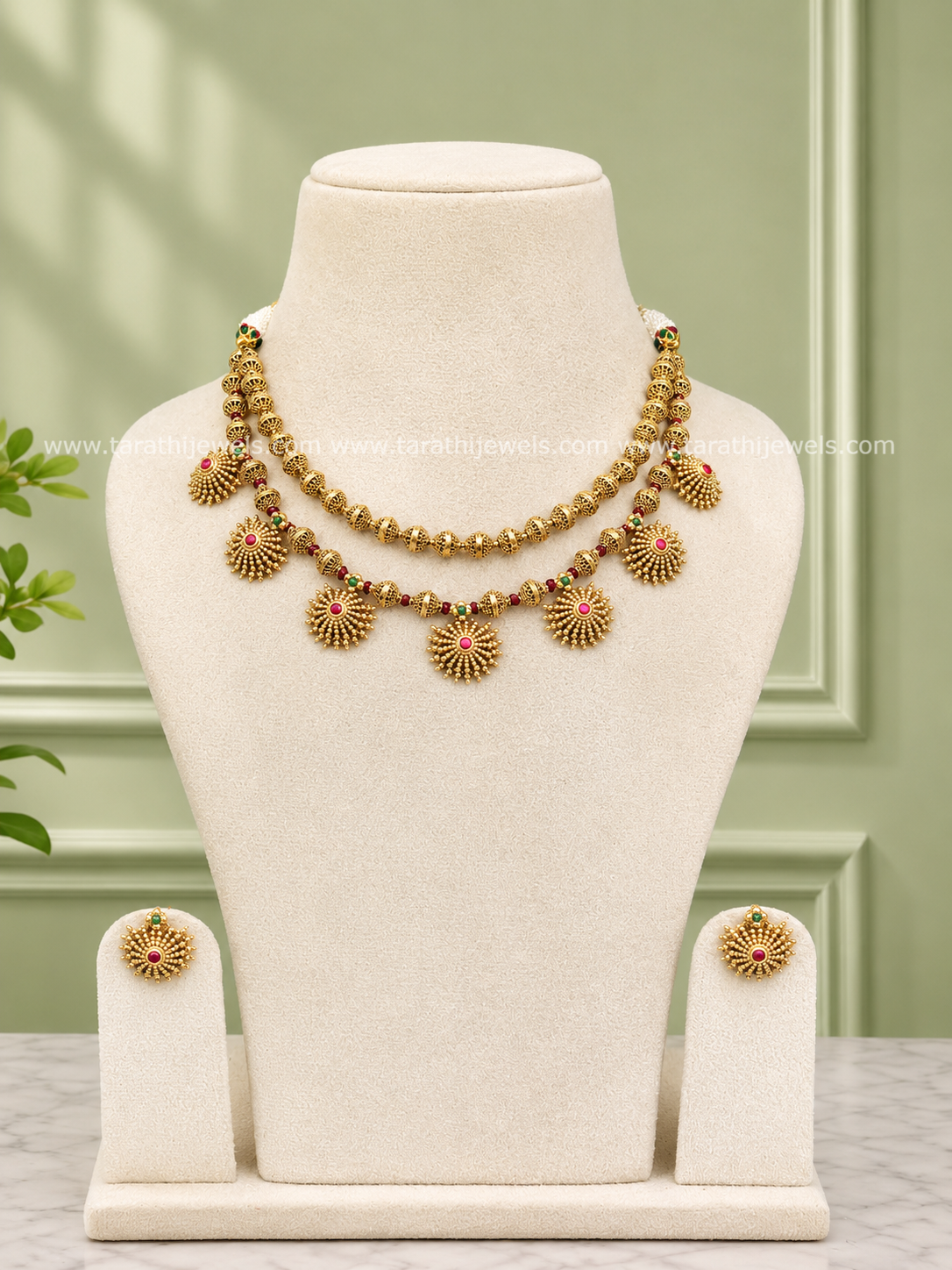 Gold Finish Two Layered Necklace N1179