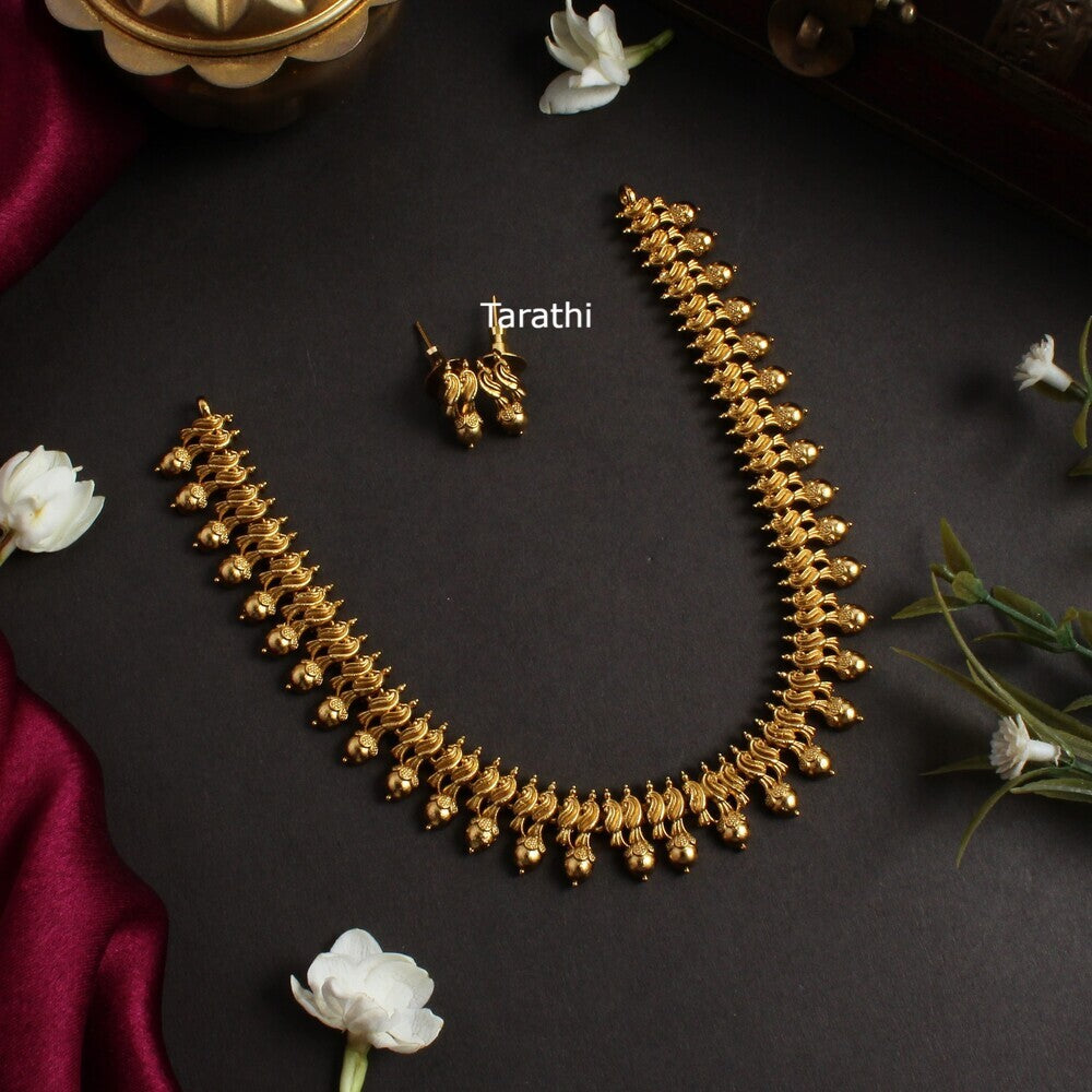 Antique Simple Neckset N118