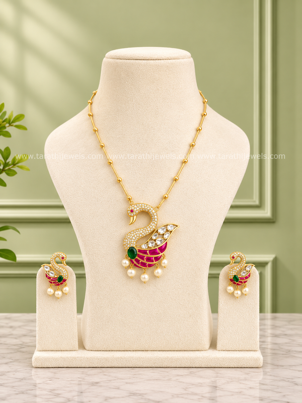 Peacock Pendant NeckChain N1180