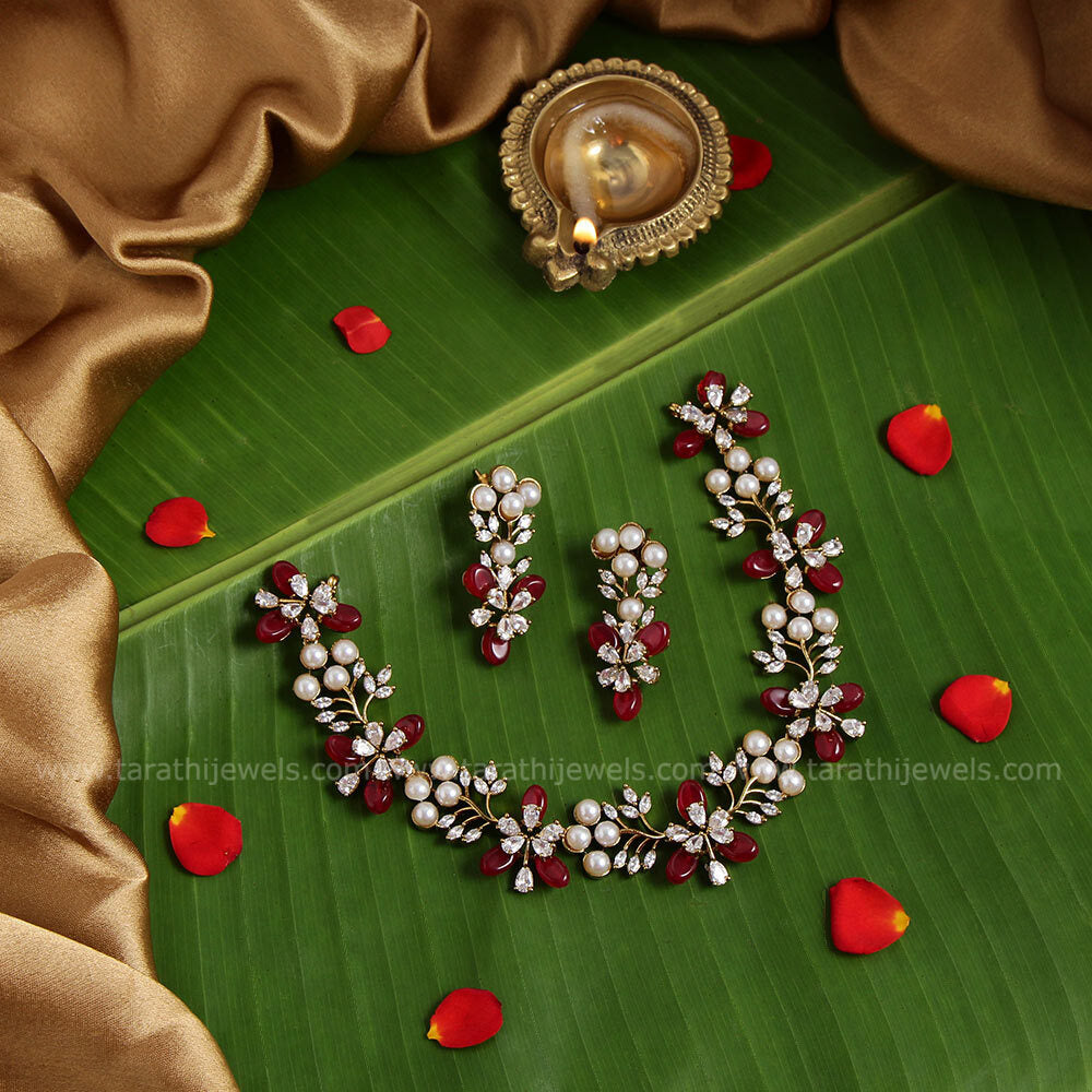 Leaf Design Ad Necklace N470