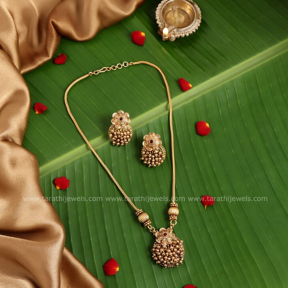 Vennila Antique Necklace N520
