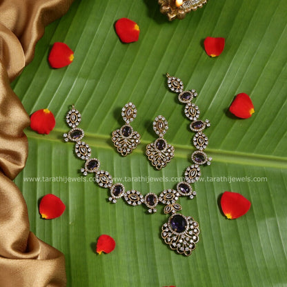 Niranjani Ad Necklace N591