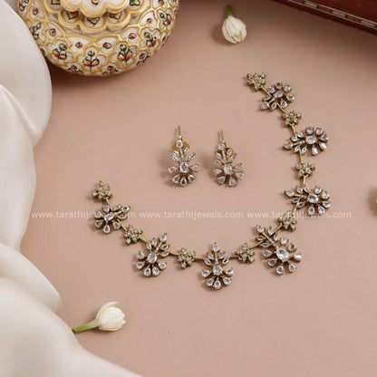 Elegant Ad flower Necklace N764