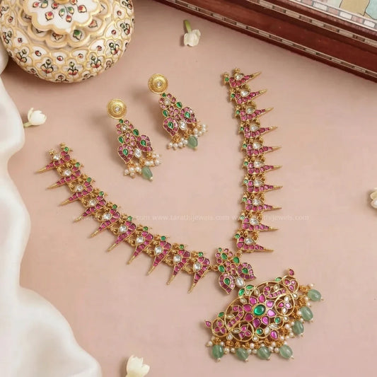 Tarathi Two in one Jadau Kundan Stone Necklace N900