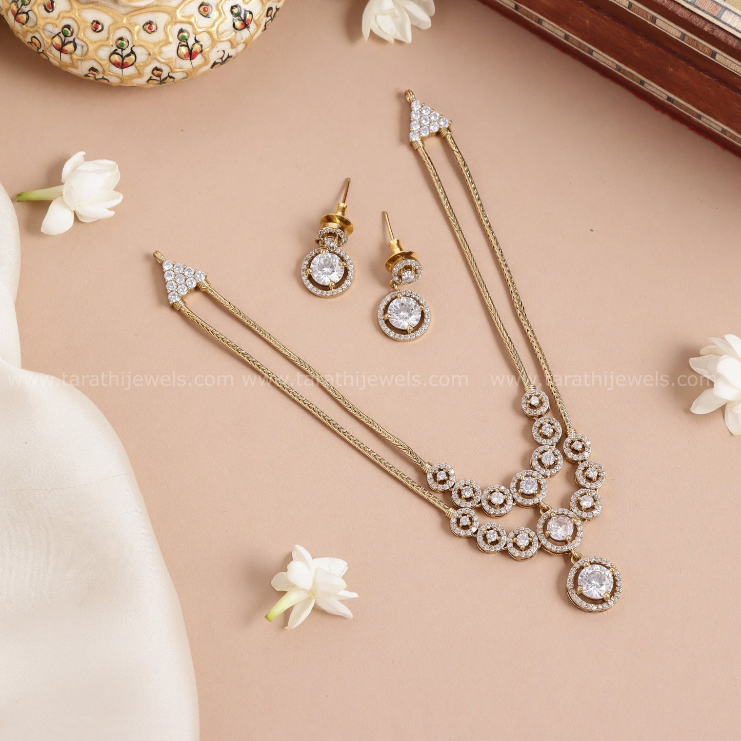 Ad short Necklace N929