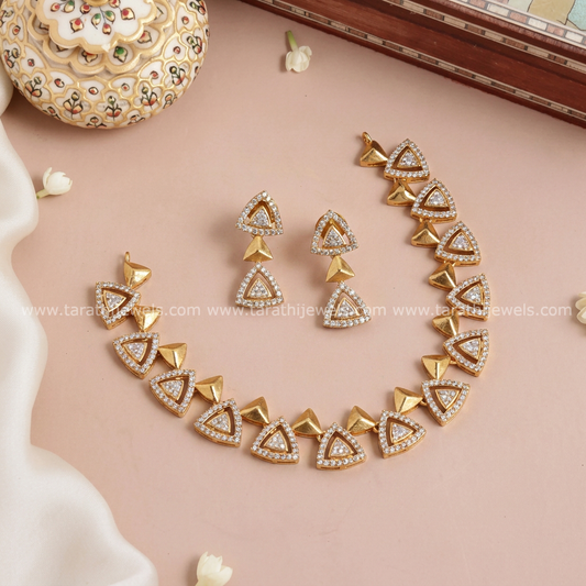 Avanthika Ad short Necklace N943