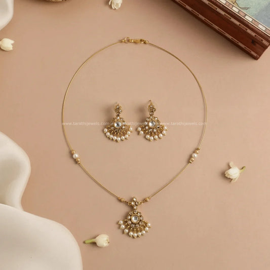 Janu Invisible Necklace N827