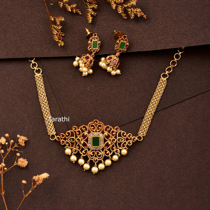 Trendy High Neck choker CH05