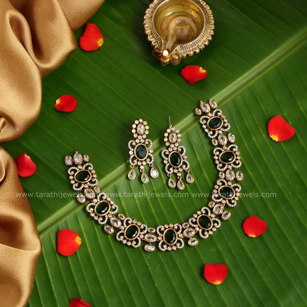 Jessy Green Stone Choker CH291