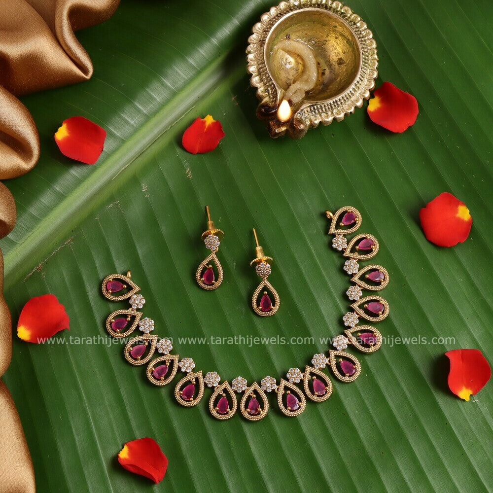 Sadhana Short Necklace N553