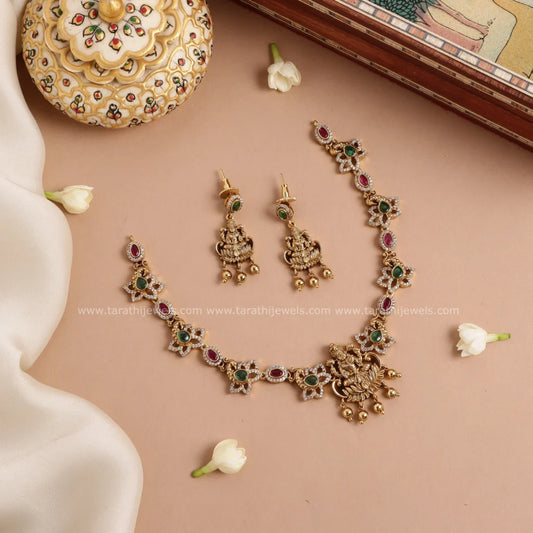 Amazing Lakshmi Pendant Necklace N655
