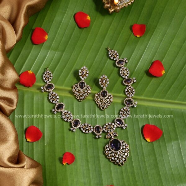 Niranjani Ad Necklace N591