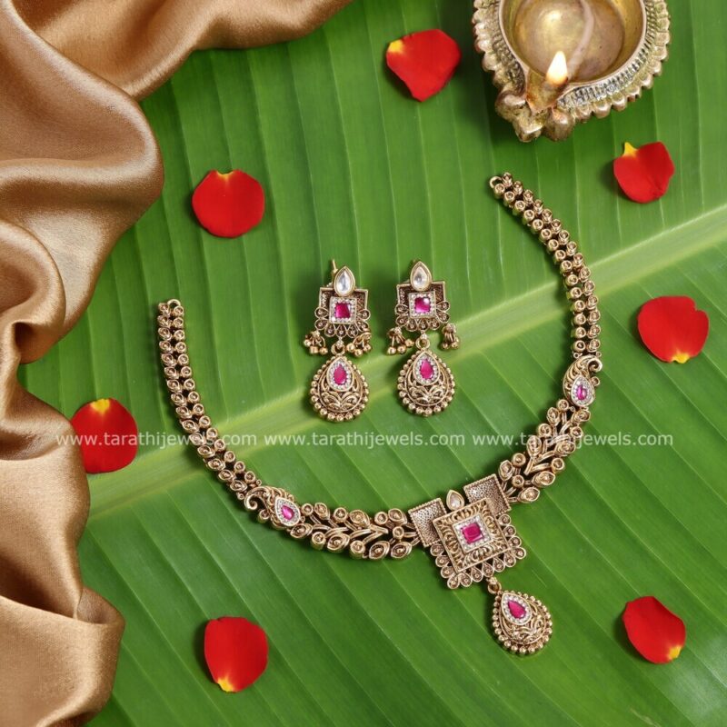 Harshita Amazing Hasli Necklace N613