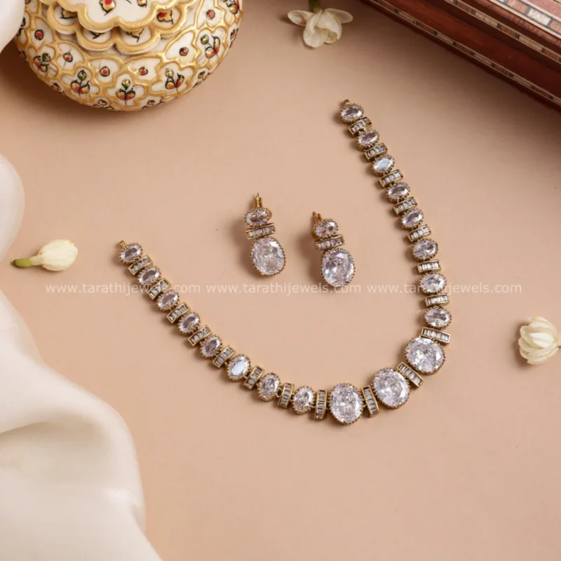 Partywear Short Necklace N653