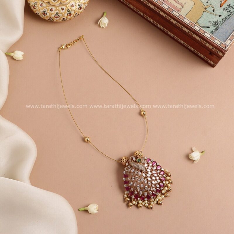Peacock Invisible Necklace N642