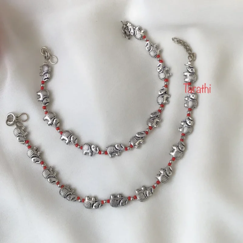 Silver Look alike Elephant Anklet AK16