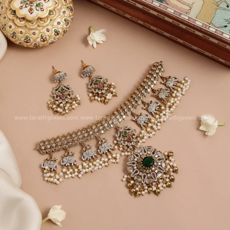 Elephant High Neck Choker CH321