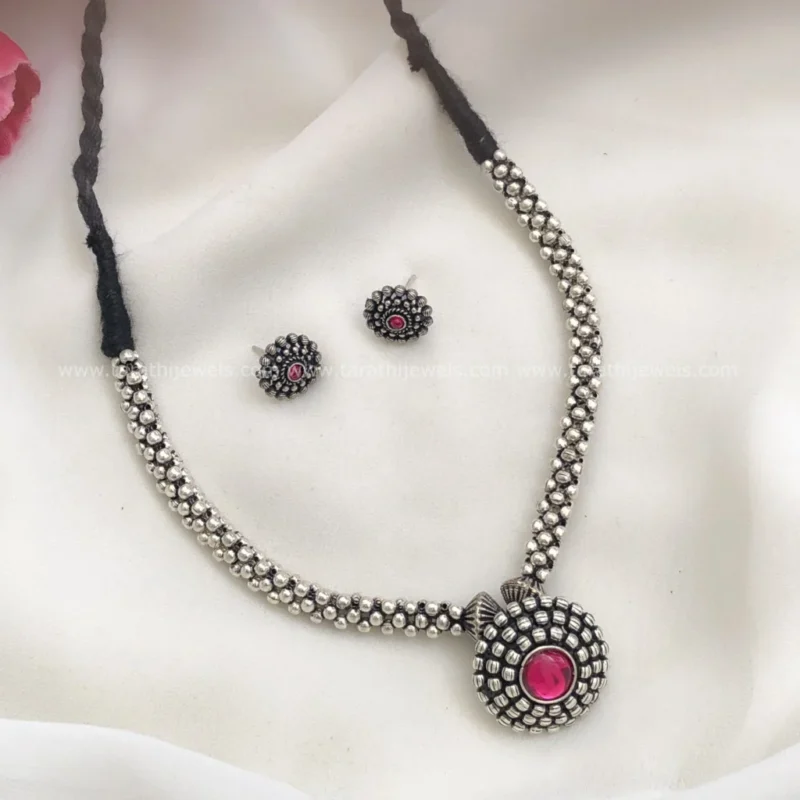 Oxidized Choker Neckpiece S15