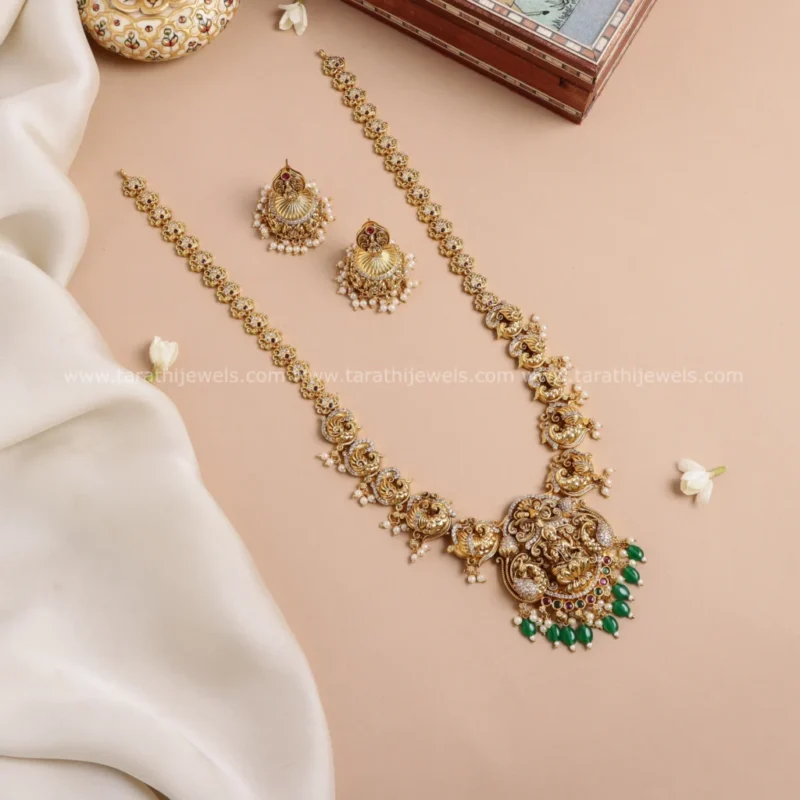 Amazing Lakshmi With Peacock Haaram HA286