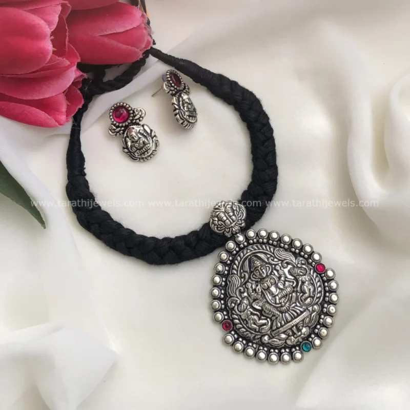 Oxidized Choker Neckpiece S16