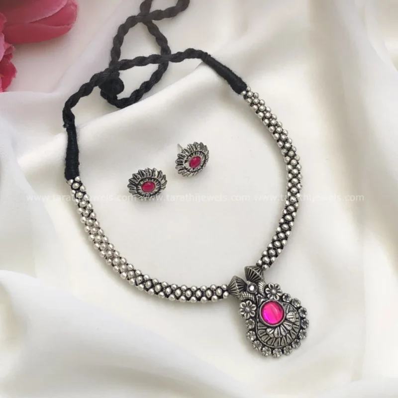 Oxidized Choker Neckpiece S17