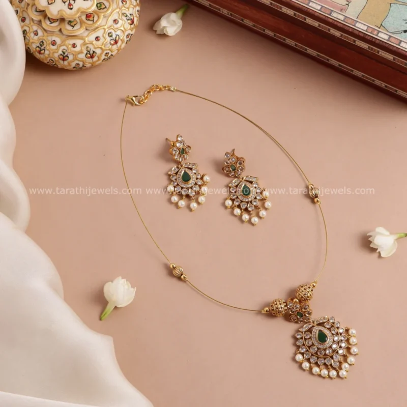 Sophi Invisible Necklace N705