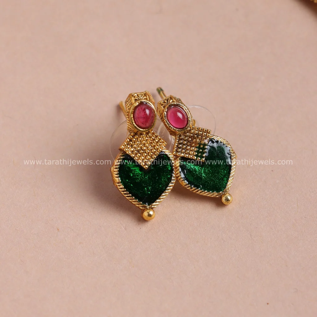 Gold Finish Palak Necklace N773 - Image 2