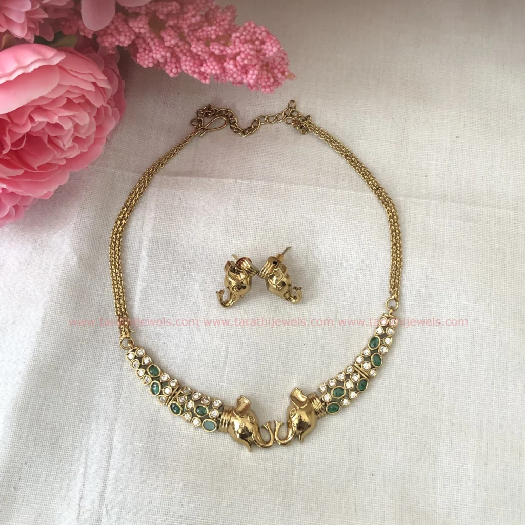 Elephant Choker CH374