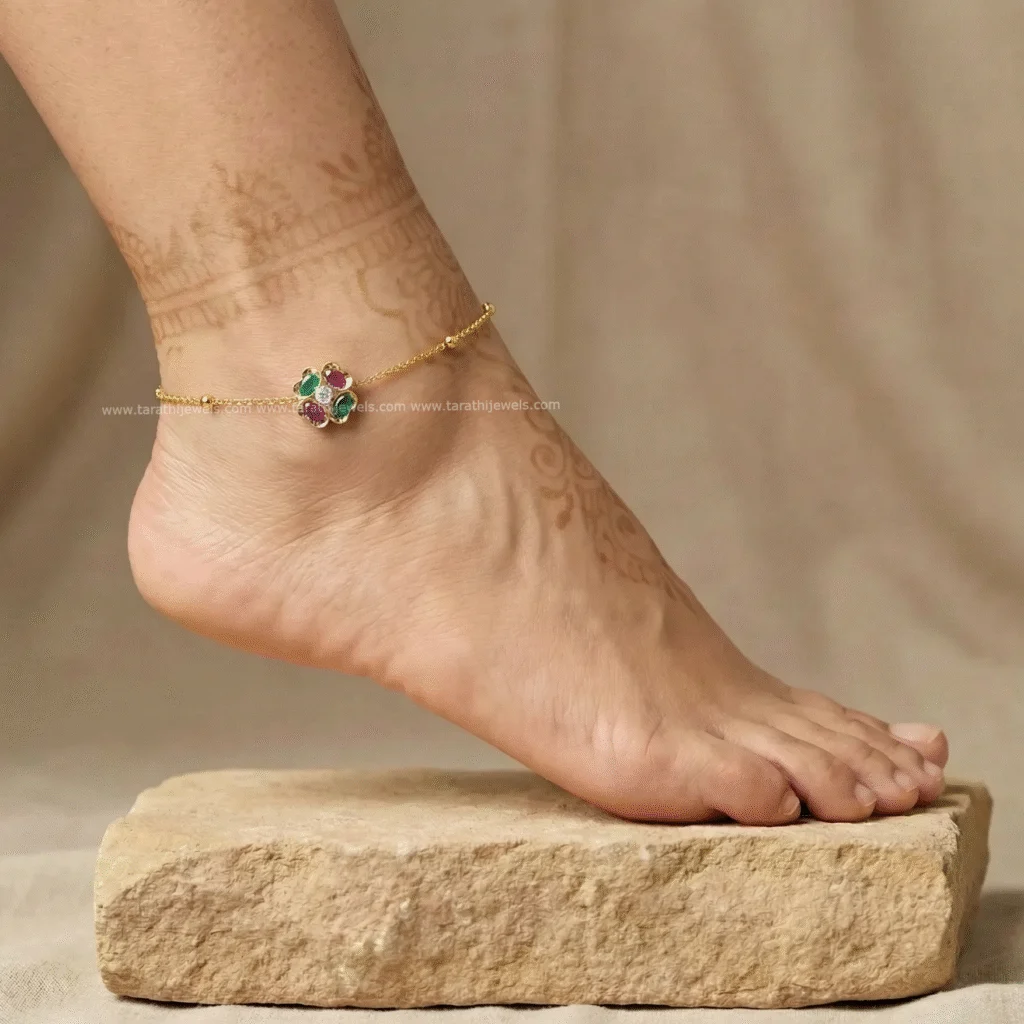 Beautiful Flower Design Anklets AK41