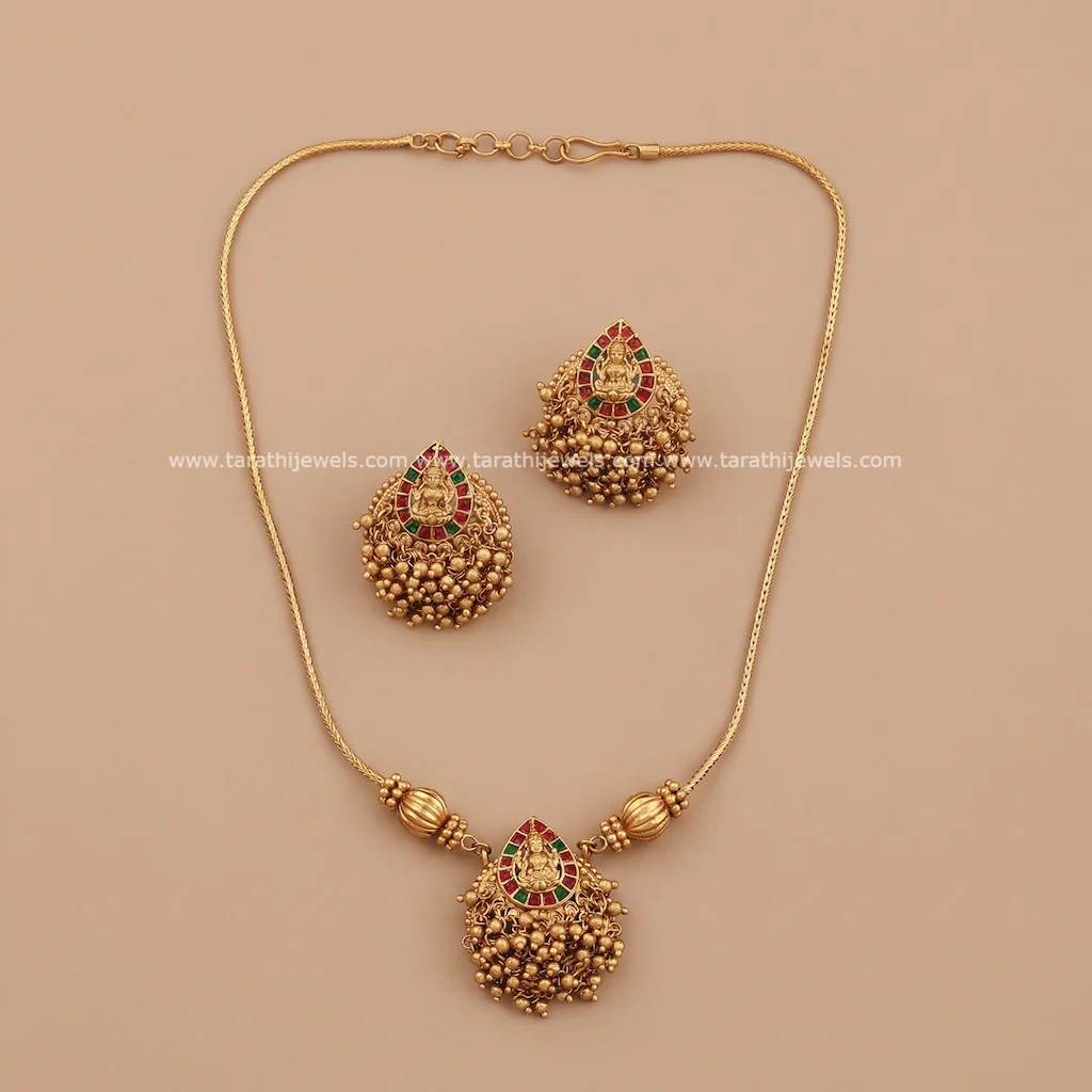 Stunning Lakshmi design Pendant Necklace N878